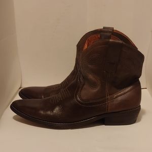 Brown  Cowboy Ankle boot size 39 us 9